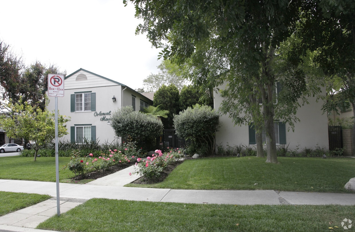 12534 Moorpark St, Studio City, CA 91604 Apartments in Studio City