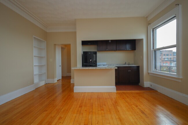 Foto del edificio - 465 Park Dr