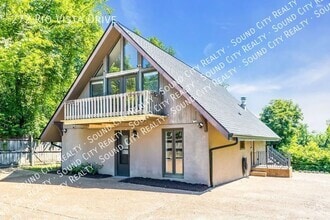 Building Photo - 272 Rio Vista Dr