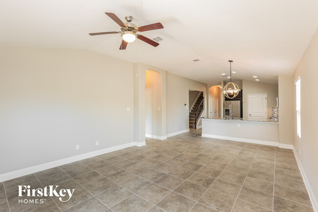 Building Photo - 9834 Red Iron Creek