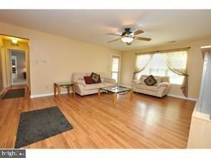 Building Photo - 401A Ralston Dr