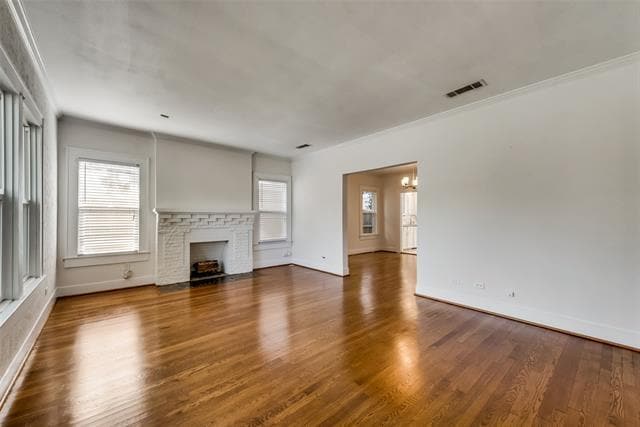 Building Photo - 6155 Richmond Ave