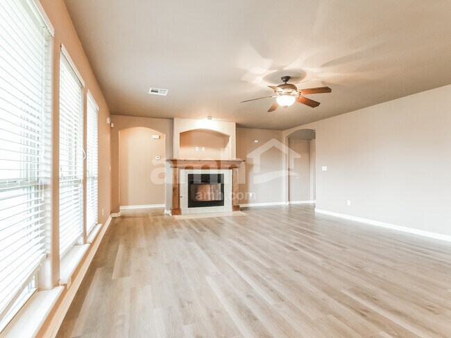 Foto del edificio - 1628 East Edgewater St S