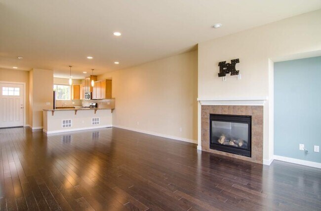 Building Photo - 2 bedroom in Bothell WA 98012