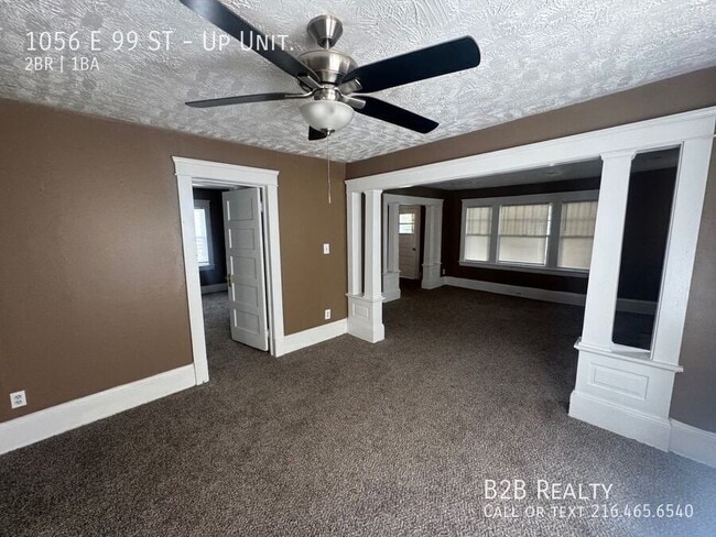 Foto del edificio - 1056 E 99th St