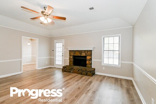 Foto del edificio - 6224 Berrypick Ln