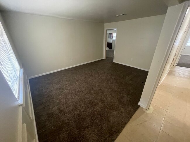 Foto del edificio - 3 Bedroom House in Carrollton, TX (Fully R...