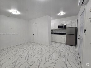 Building Photo - 1230 NW 70th St