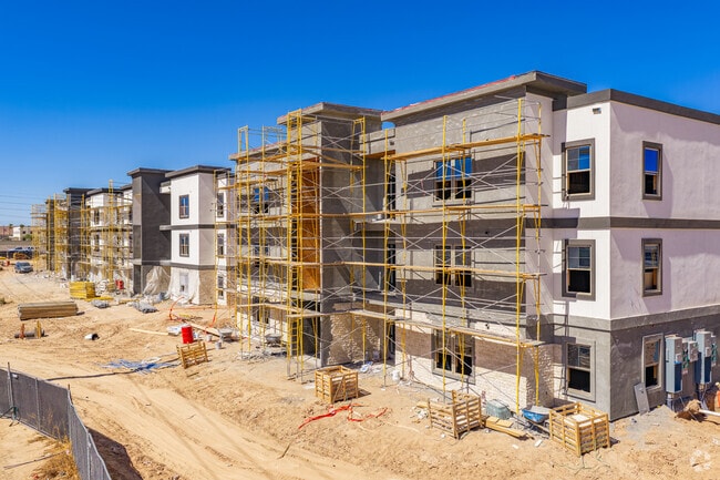 Building Photo - Pointe Grand Estrella at Phoenix