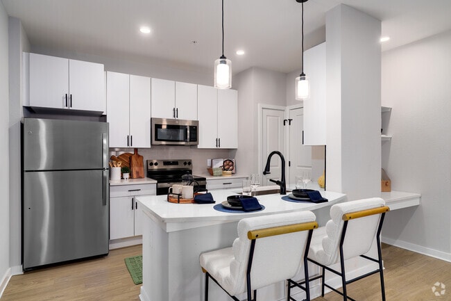 Interior Photo - Integra Isles