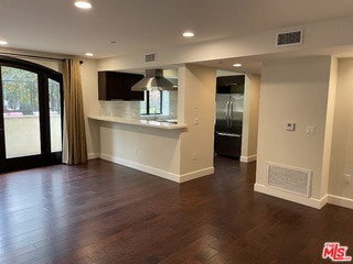 Building Photo - 1636 S Beverly Glen Blvd