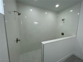 Building Photo - 818 Anaconda Ave S