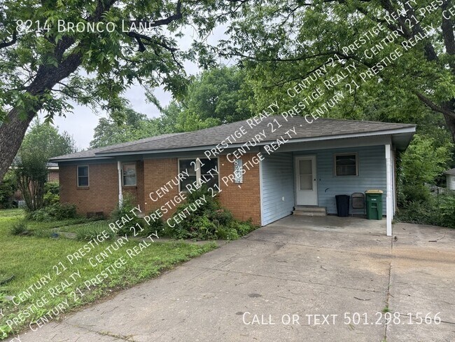 Foto del edificio - 8214 Bronco Ln