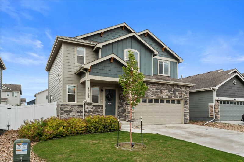 Foto principal - 1848 Castle Hill Dr