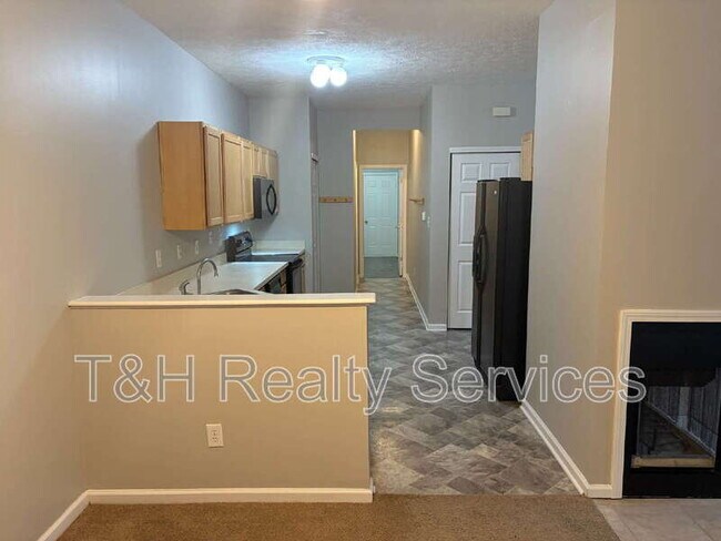 Building Photo - 13266 Komatite Way