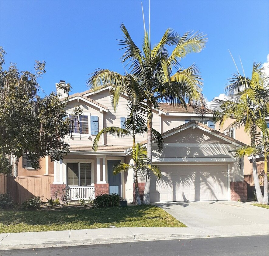 Primary Photo - Beautiful Home in Gated Community