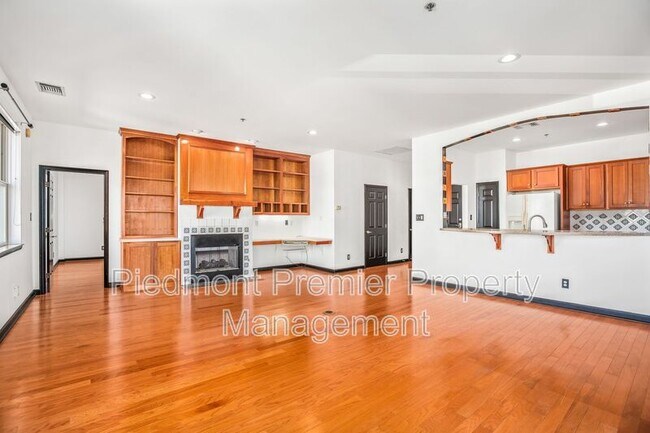 Foto del edificio - 851 W 4th St