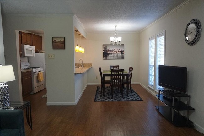 4727 W Alabama St Houston Tx 77027 Townhouse For In Building Photo 4727 W Alabama St