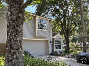 Building Photo - 7550 Manassas Ct E