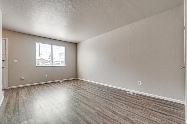 Building Photo - 7550 Bannock St