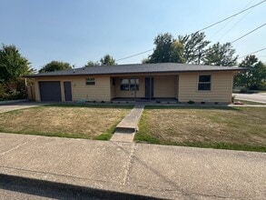Building Photo - 710 Bello Ave