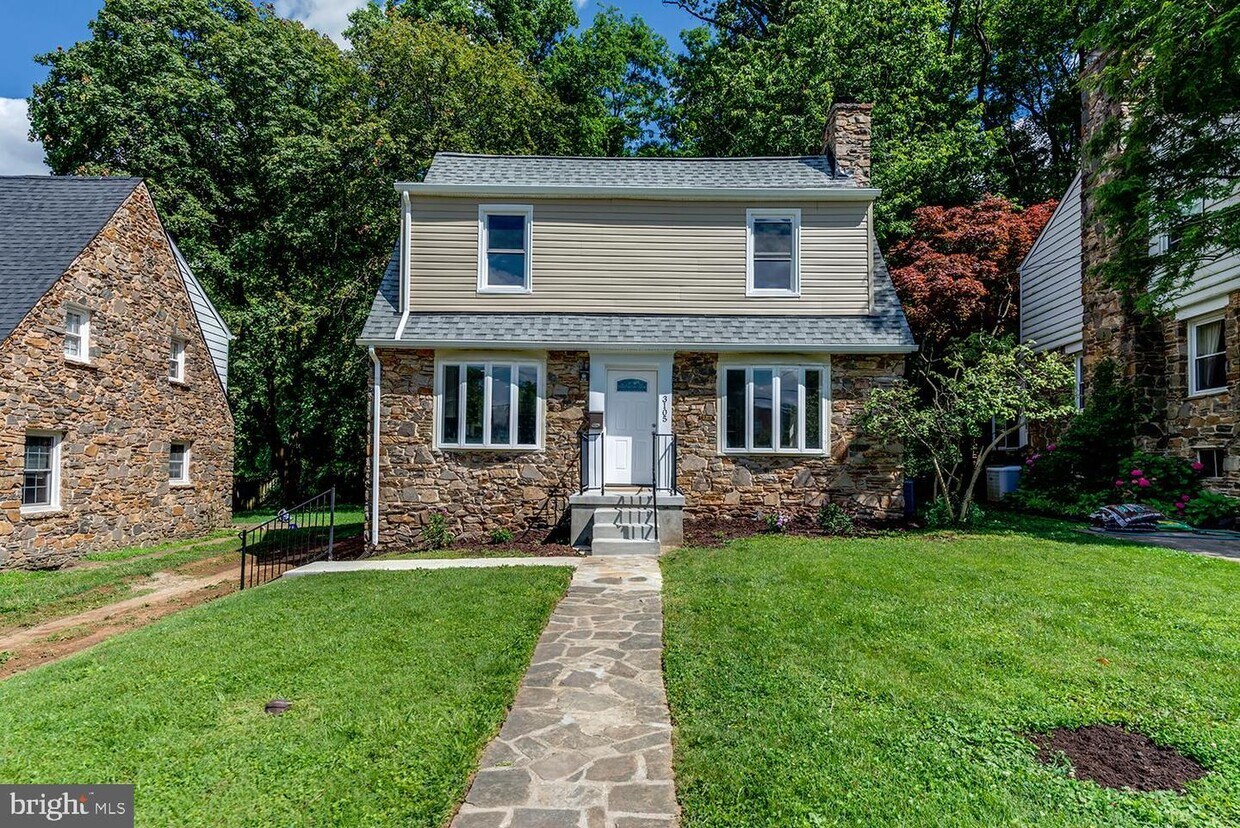 Primary Photo - 3105 Taney Rd