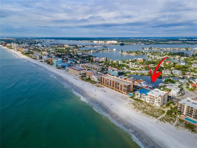 Building Photo - 13711 Gulf Blvd