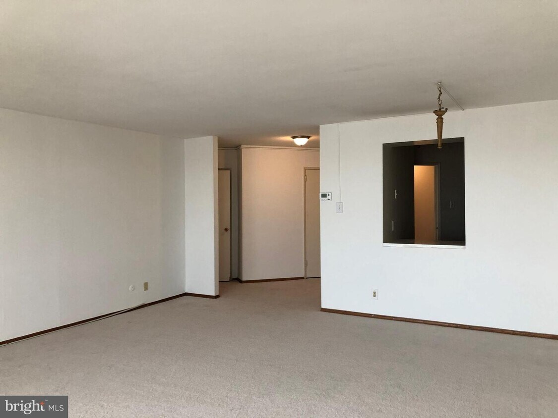 2401 Pennsylvania Ave Unit 8A9, Philadelphia, PA 19130 Room for Rent