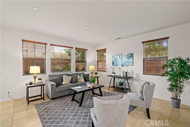 Foto del edificio - 3811 Snapdragon Way