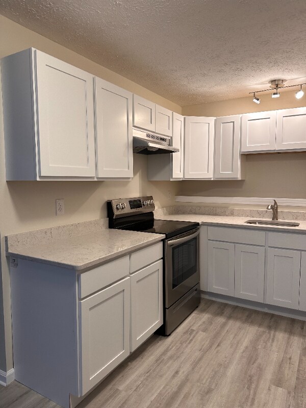 72 Marsh Rd, Willington, CT 06279 Room for Rent in Willington, CT