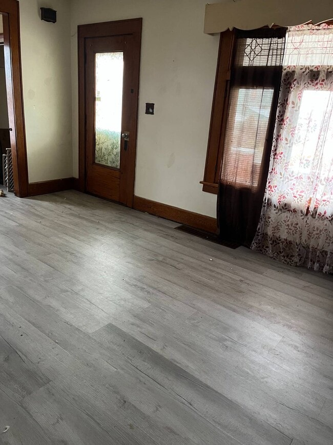 Foto del edificio - 424 Waugh St