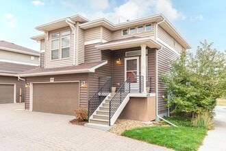 Building Photo - 4490 Vindaloo Dr