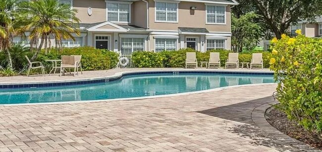 Foto del edificio - 3955 Almeida Ct