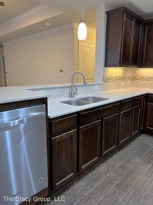 Foto del edificio - 2 br, 2 bath House - 205 Paint Creek Ln
