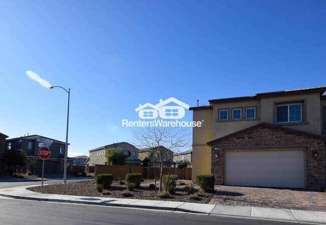 Foto del edificio - Move In Special! Renters Warehouse proudly presents this beautiful 4-bedroom home in gated community