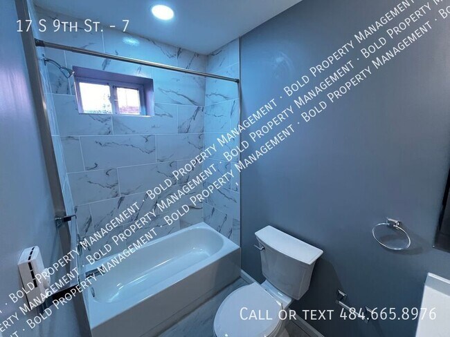 Foto del edificio - 17 S 9th St