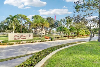 Building Photo - 2703 SW Matheson Ave