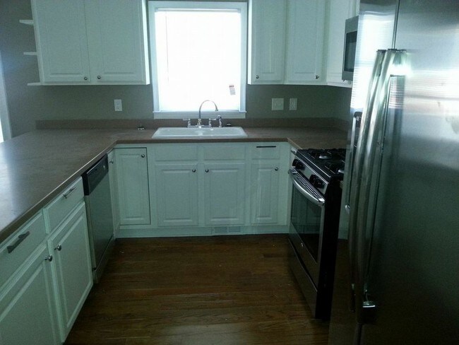 Foto del edificio - 573 Lawton Street SW