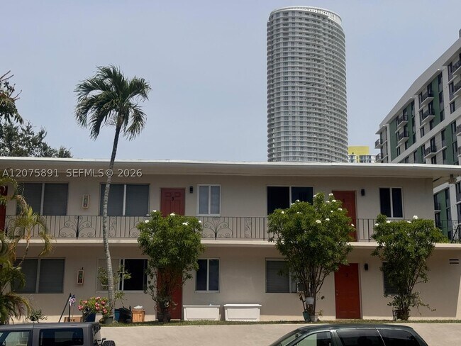 Foto del edificio - 435 SW 5th St