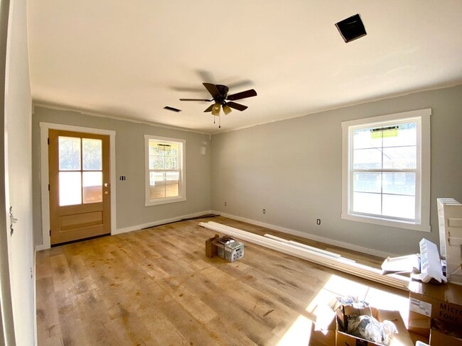 Building Photo - New Brick House