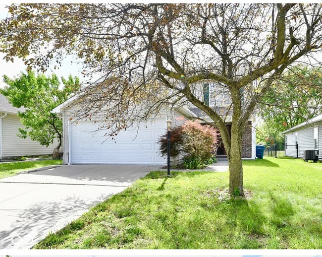 Foto del edificio - 5302 Cliff Ridge Dr