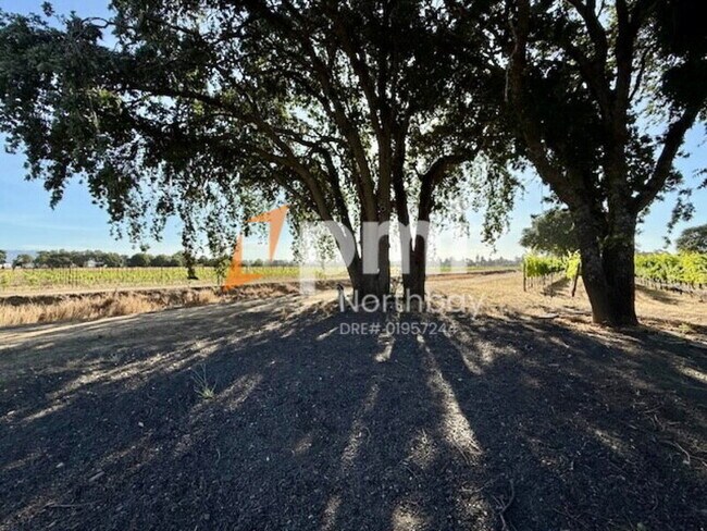 Foto del edificio - 4100 Suisun Valley Rd