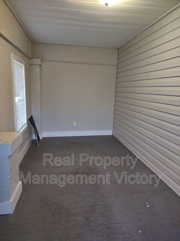 Foto del edificio - 1705 52nd St N