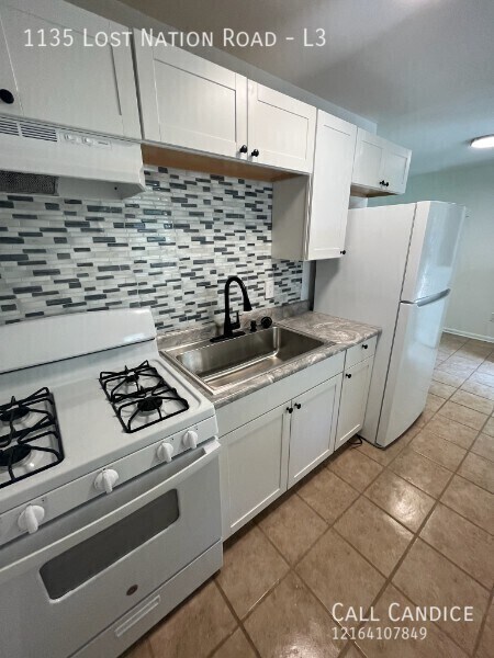 Foto principal - 1135 Lost Nation Rd