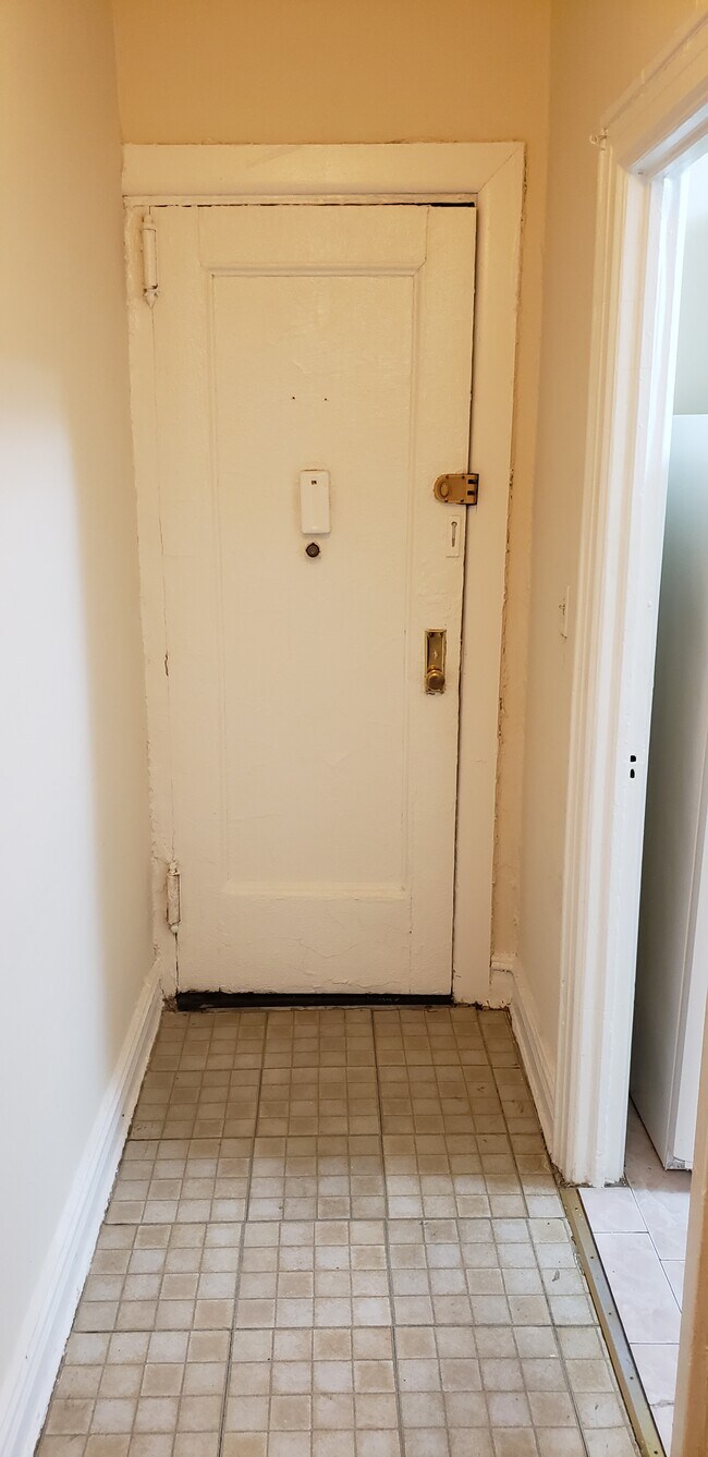 Foto del edificio - 6224 Fort Hamilton Pkwy