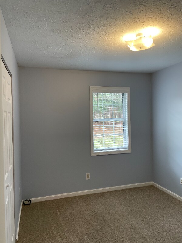 Building Photo - 8558 Tom Evans Rd