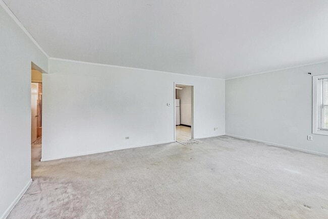 Foto del edificio - 733 E Rockland Rd
