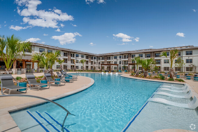 Piscina - Grand at Cibolo
