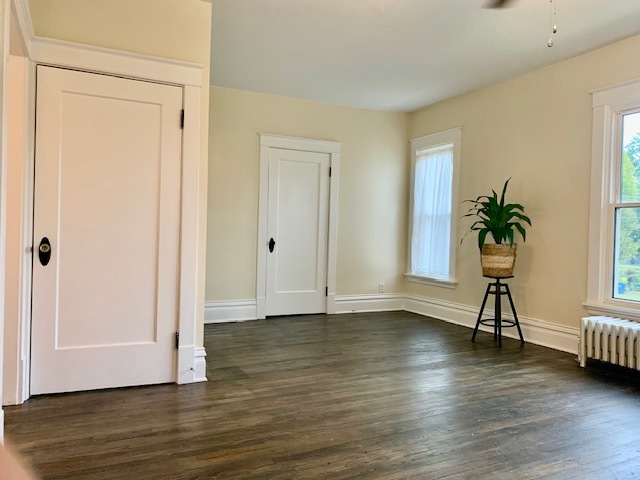 Main Living room - 216 E 8th St