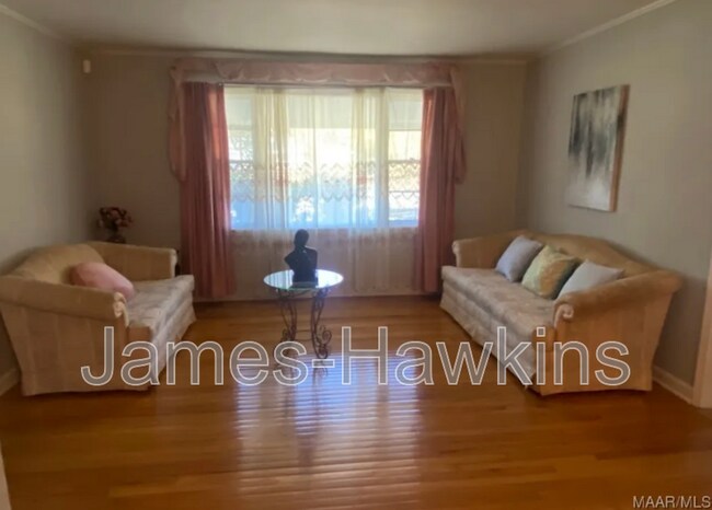 Foto del edificio - 1394 Avalon Ln